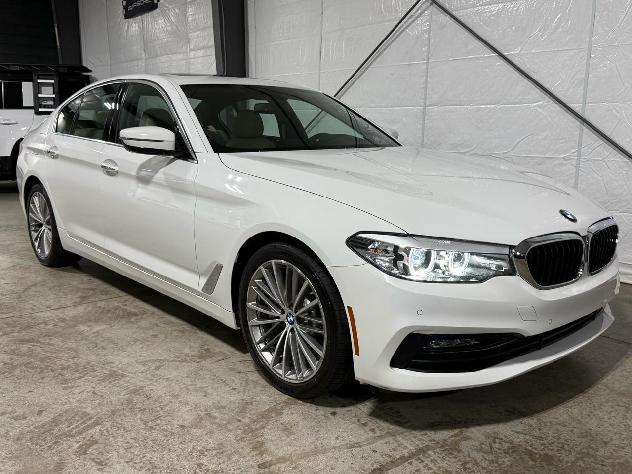 BMW 5-Series 530i 2018