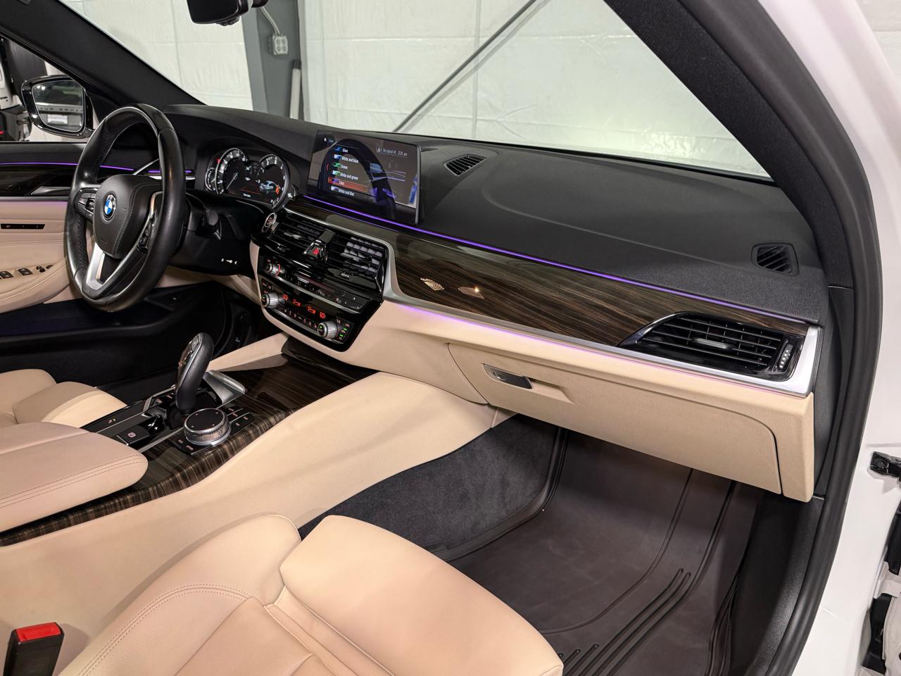 BMW 5-Series 530i 2018