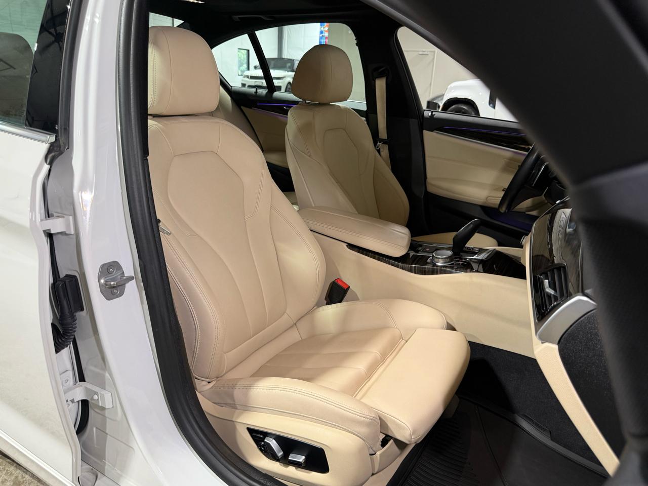 BMW 5-Series 530i 2018