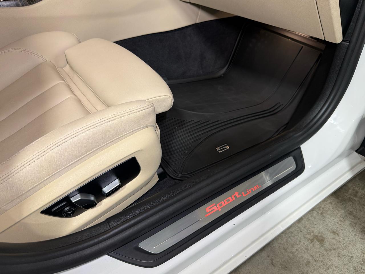BMW 5-Series 530i 2018