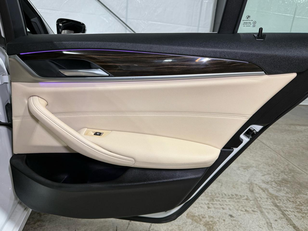 BMW 5-Series 530i 2018