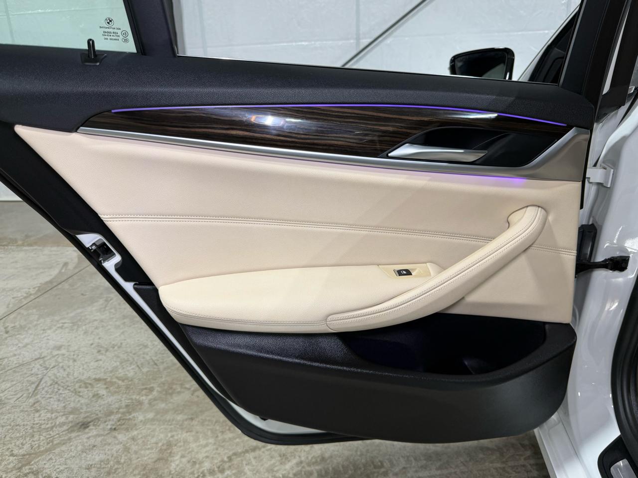 BMW 5-Series 530i 2018