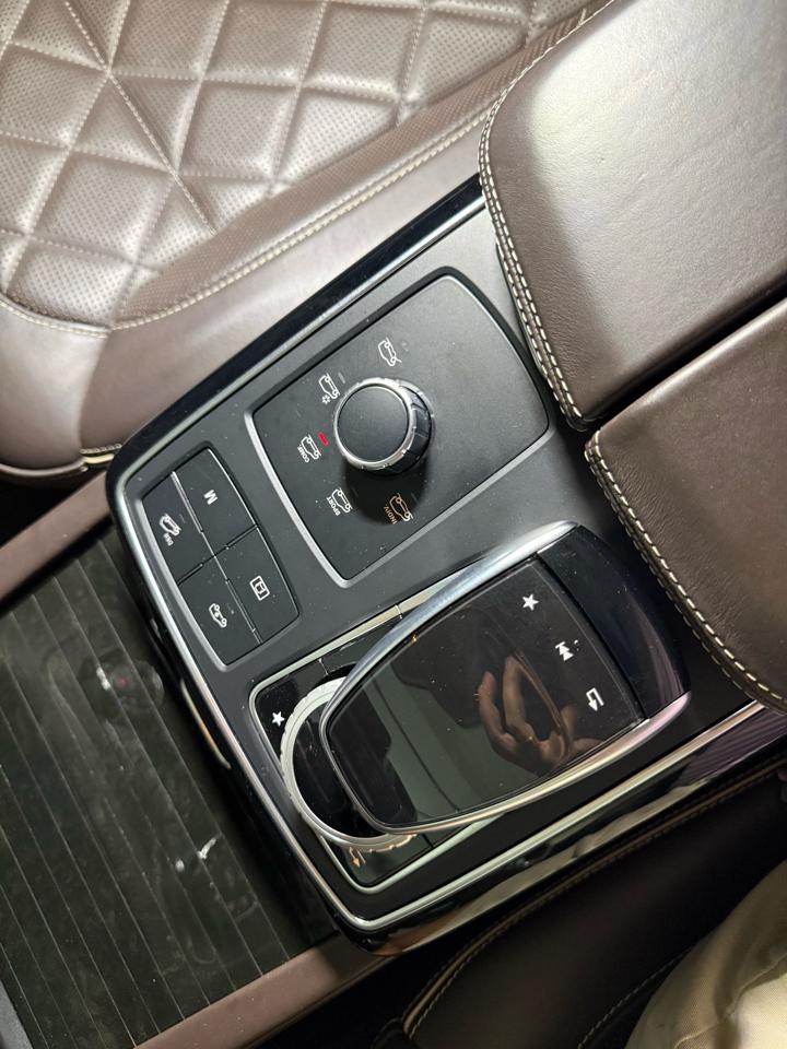 Mercedes-Benz GLS-Class  2019