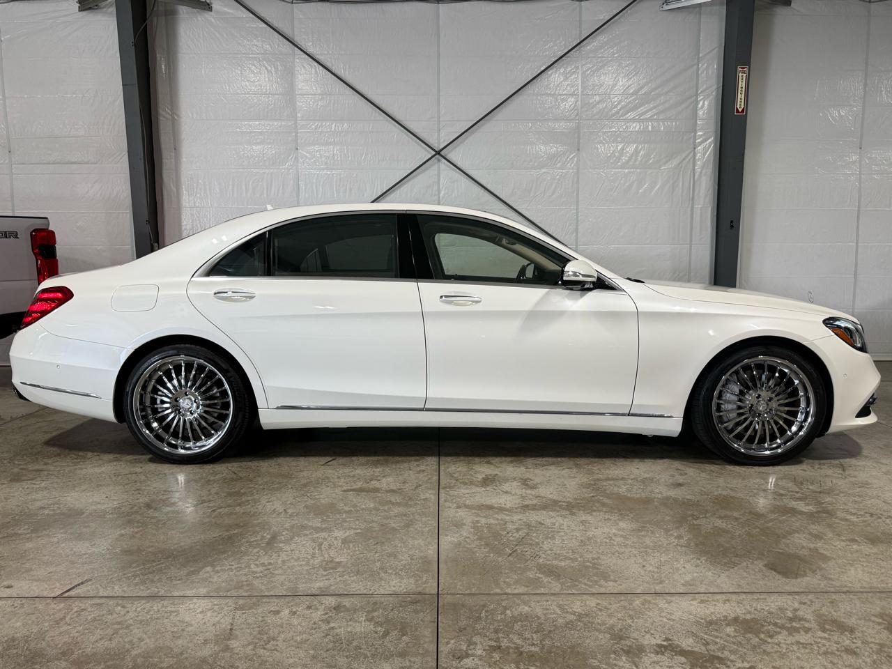 Mercedes-Benz S-Class S560 4MATIC 2018