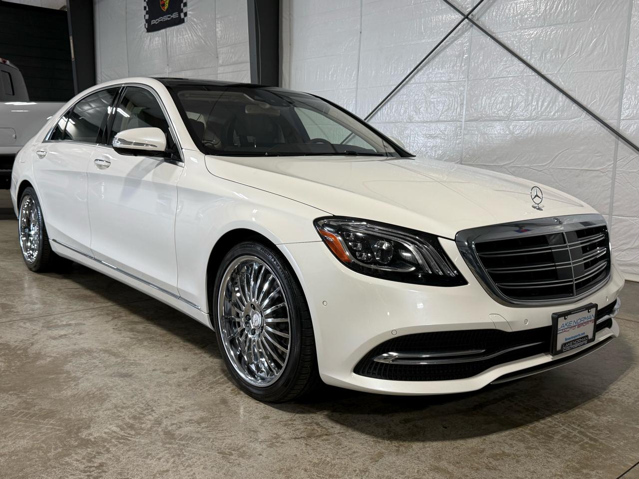 Mercedes-Benz S-Class S560 4MATIC 2018