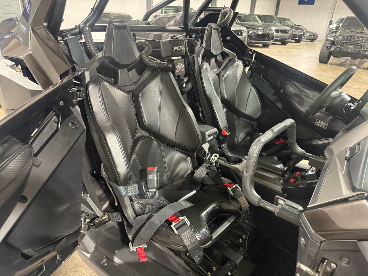 Polaris RZR PRO XP Ultimate  2022