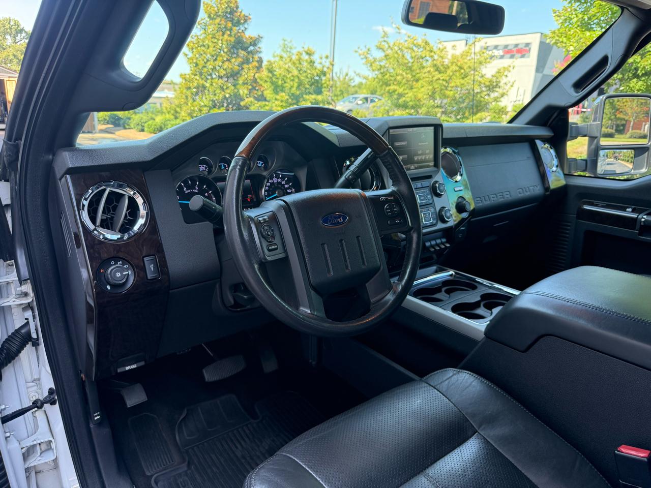 Ford F-350 SD Platinum Crew Cab 4WD 2015