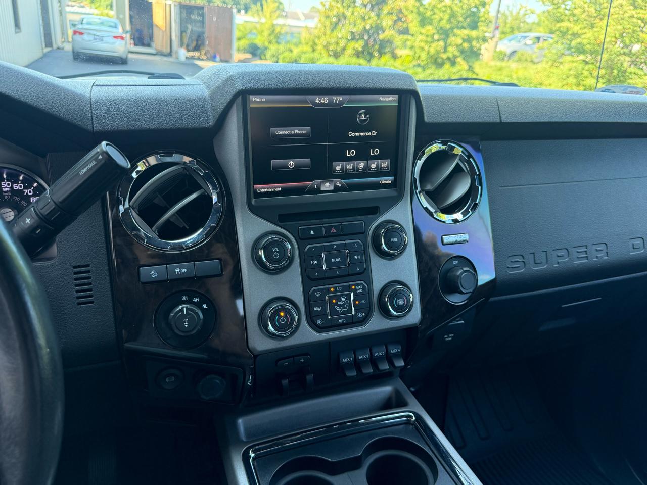 Ford F-350 SD Platinum Crew Cab 4WD 2015