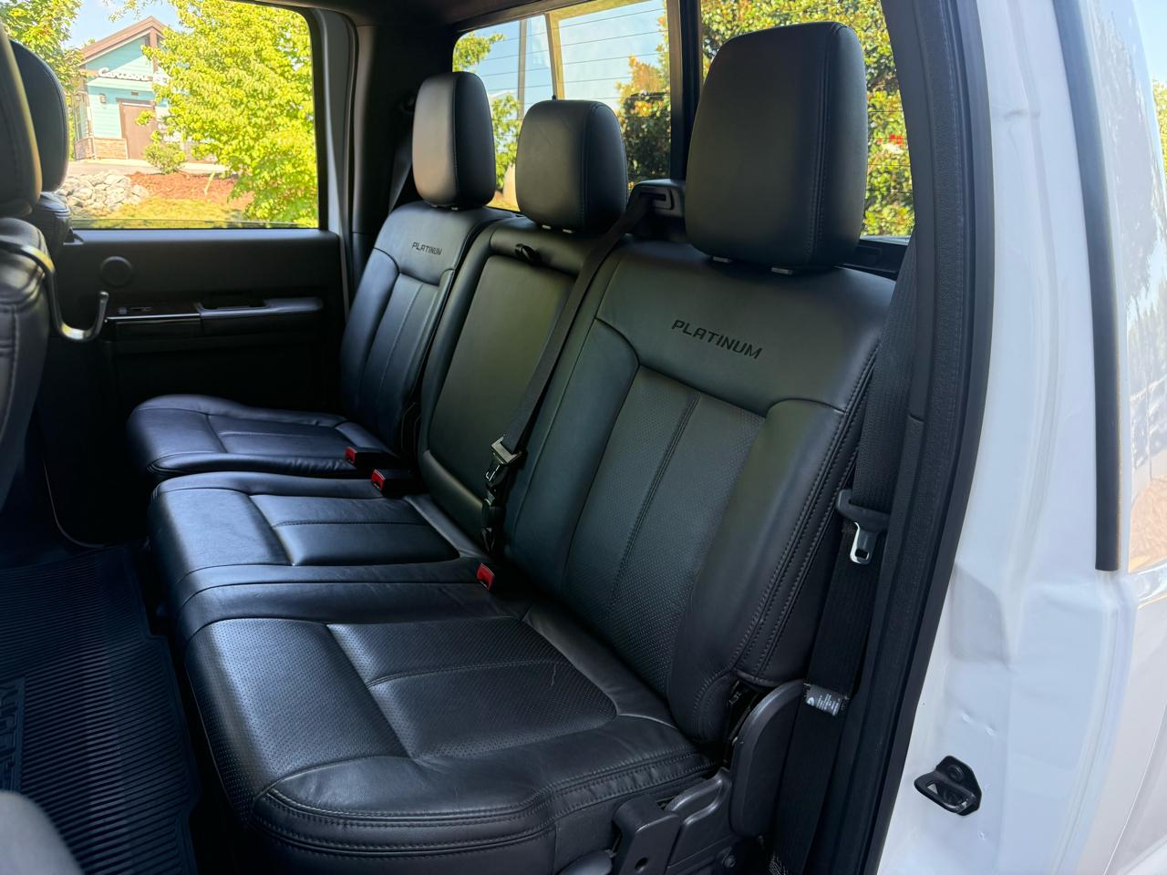Ford F-350 SD Platinum Crew Cab 4WD 2015