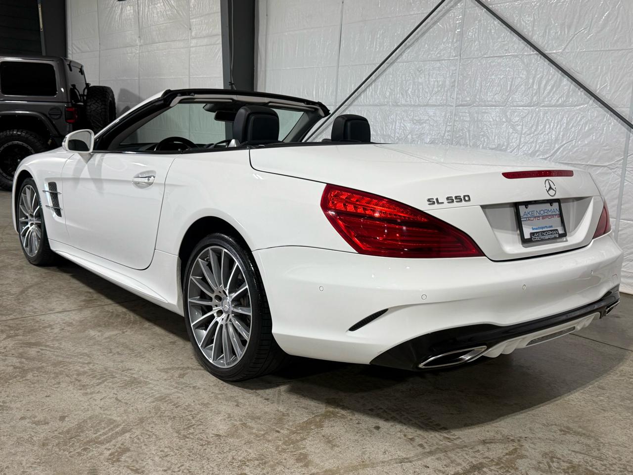 Mercedes-Benz SL-Class SL550 2017