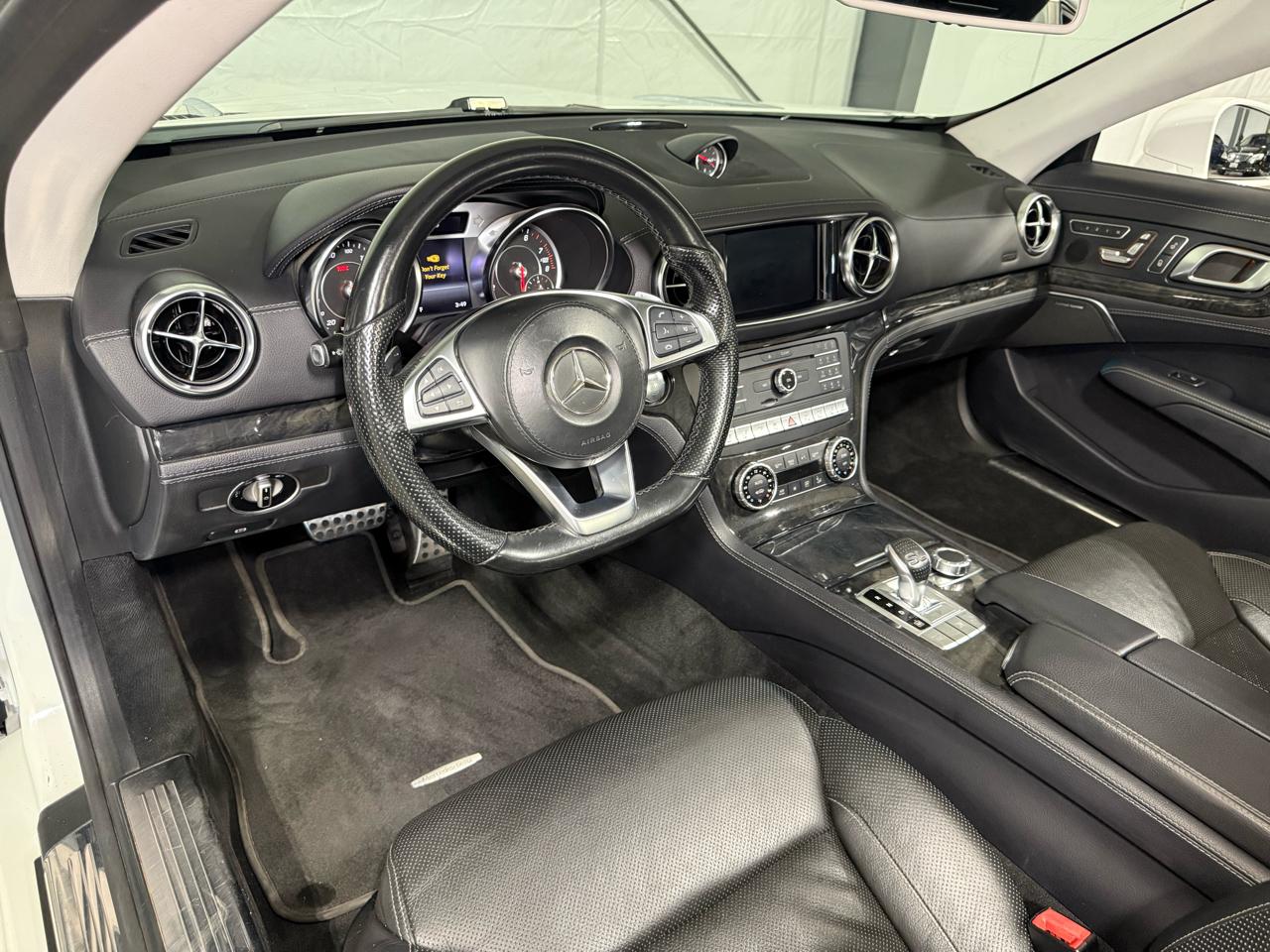 Mercedes-Benz SL-Class SL550 2017