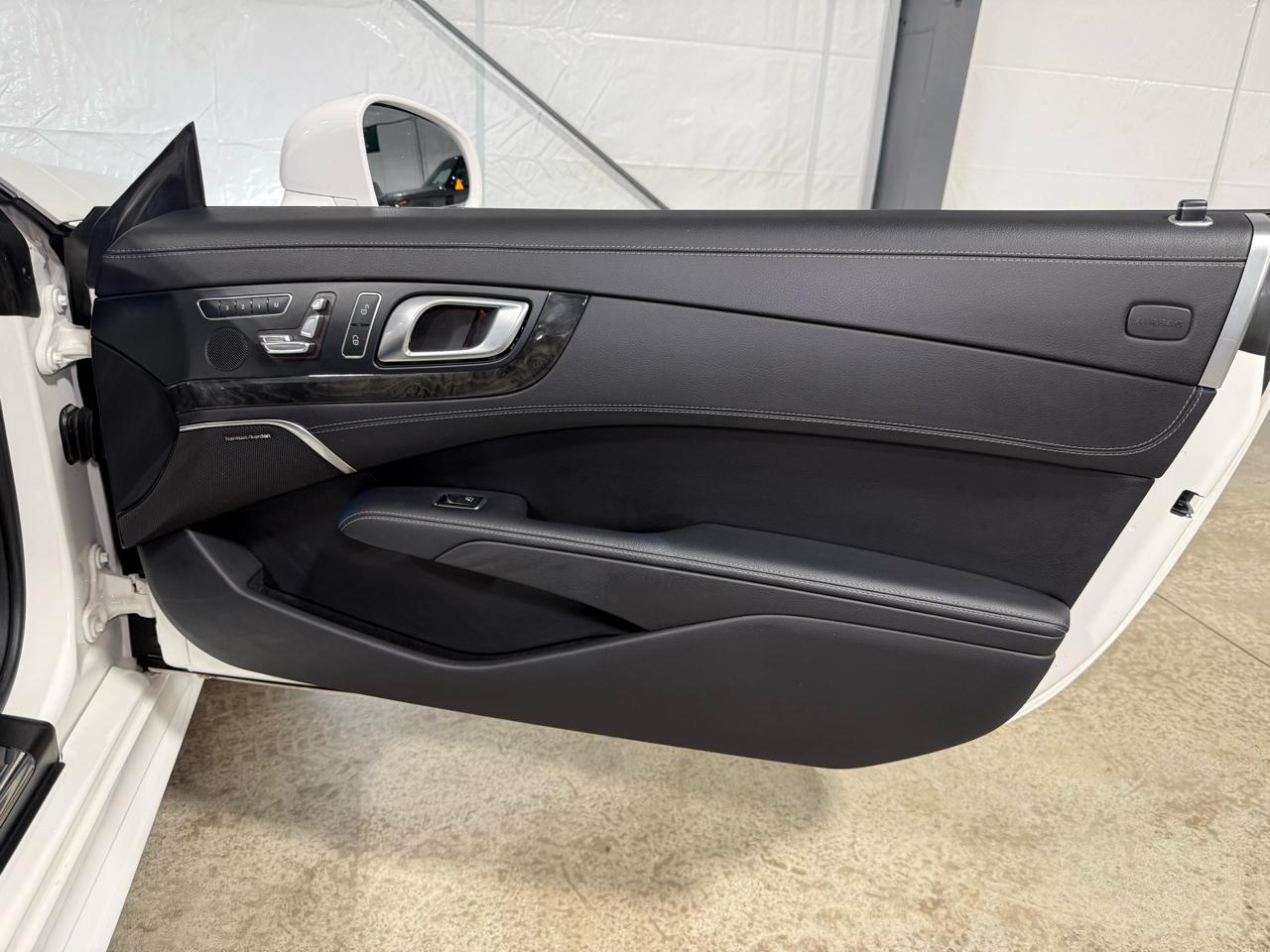 Mercedes-Benz SL-Class SL550 2017