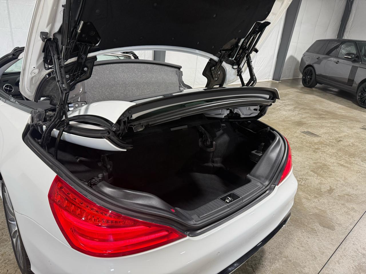 Mercedes-Benz SL-Class SL550 2017