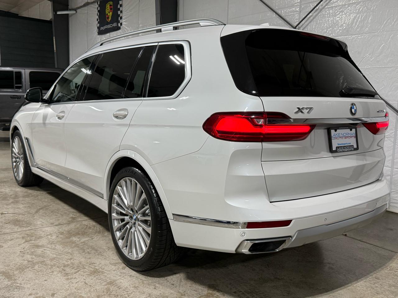 BMW X7  2020