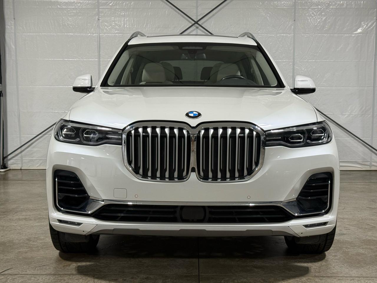 BMW X7  2020