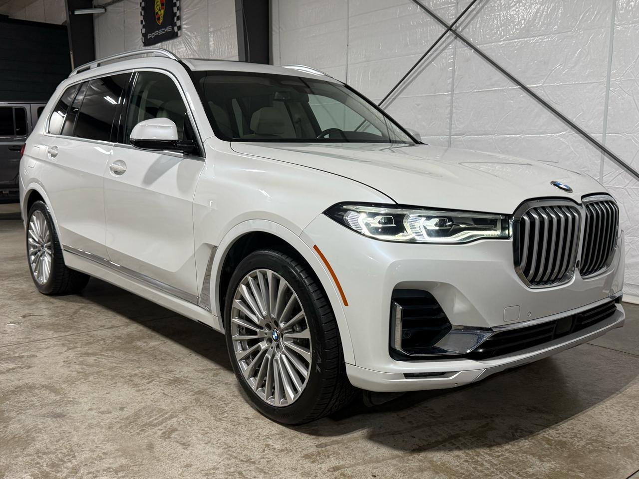 BMW X7  2020
