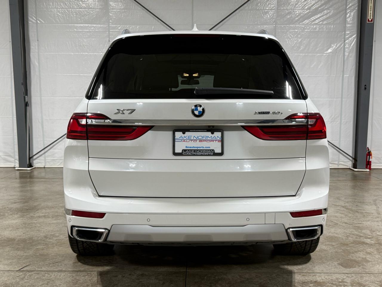 BMW X7  2020