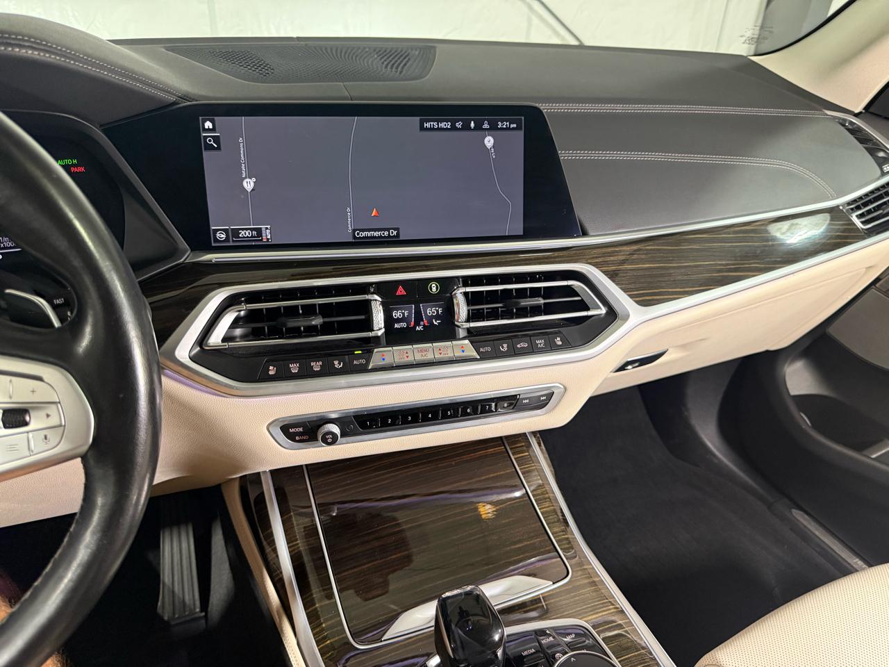 BMW X7  2020