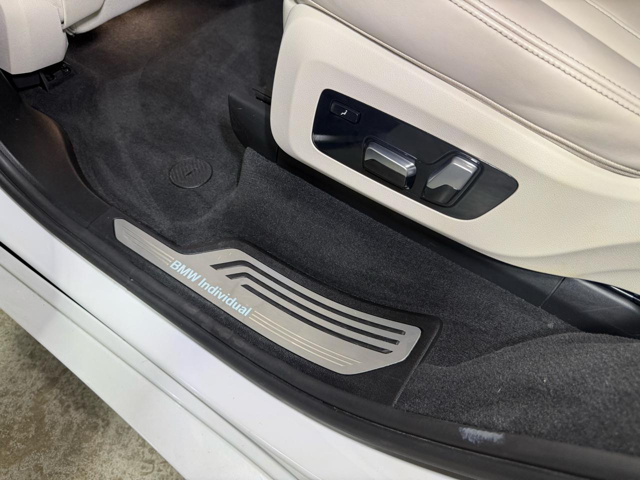 BMW X7  2020