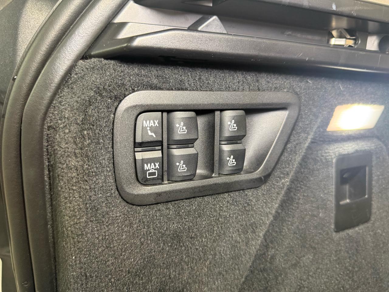 BMW X7  2020