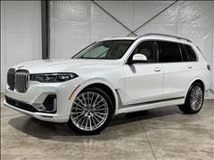 2020 BMW X7 