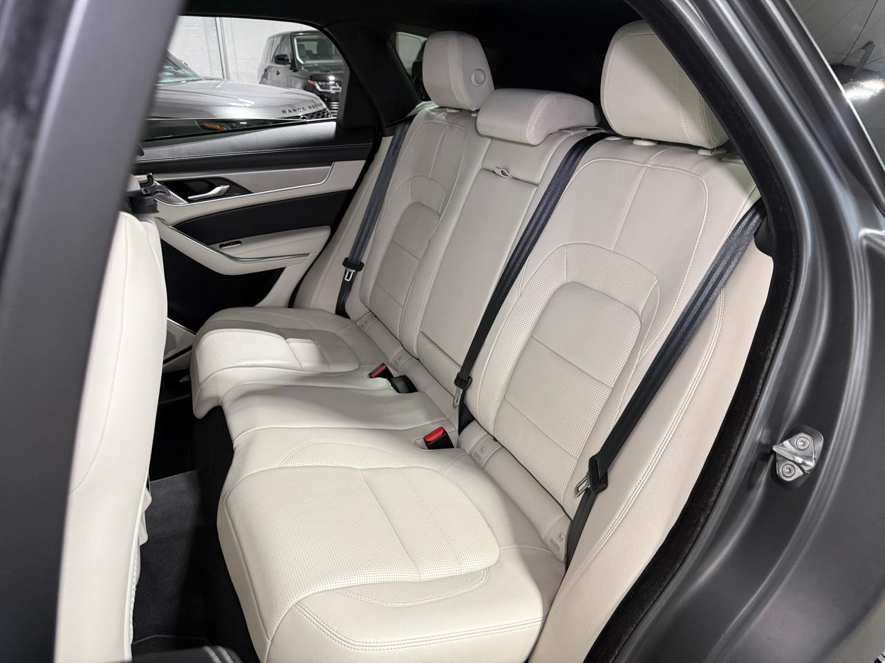 Jaguar F-Pace P400 R-Dynamic S 2021