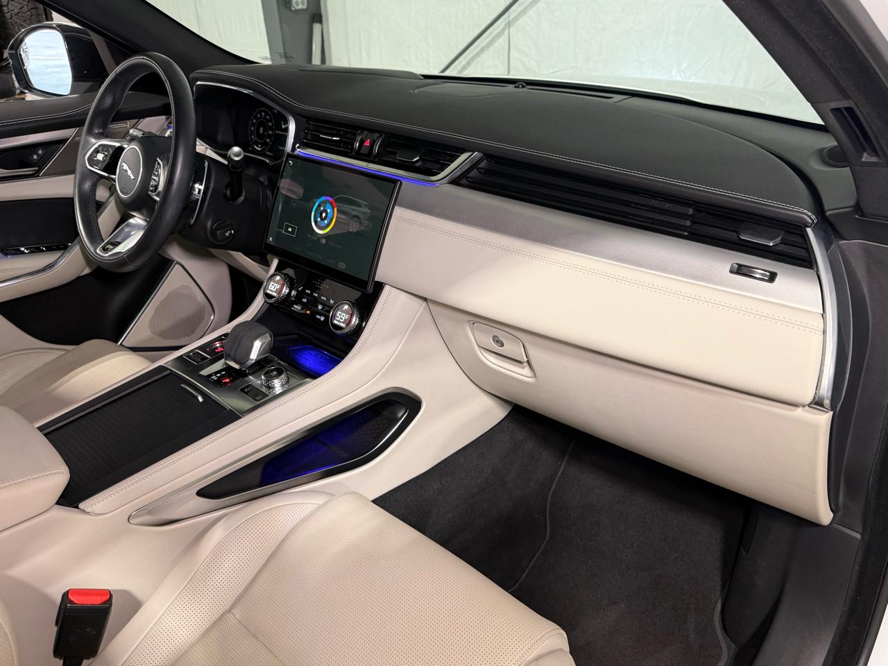 Jaguar F-Pace P400 R-Dynamic S 2021