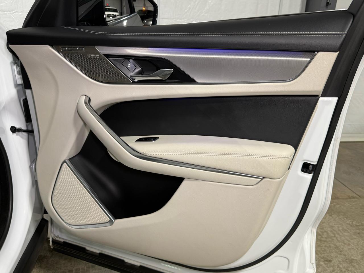 Jaguar F-Pace P400 R-Dynamic S 2021