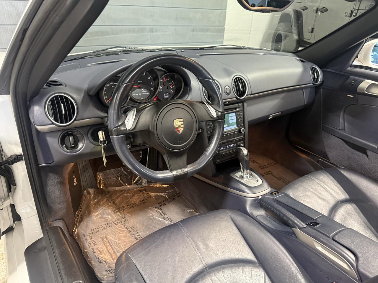 Porsche Boxster Base 2012