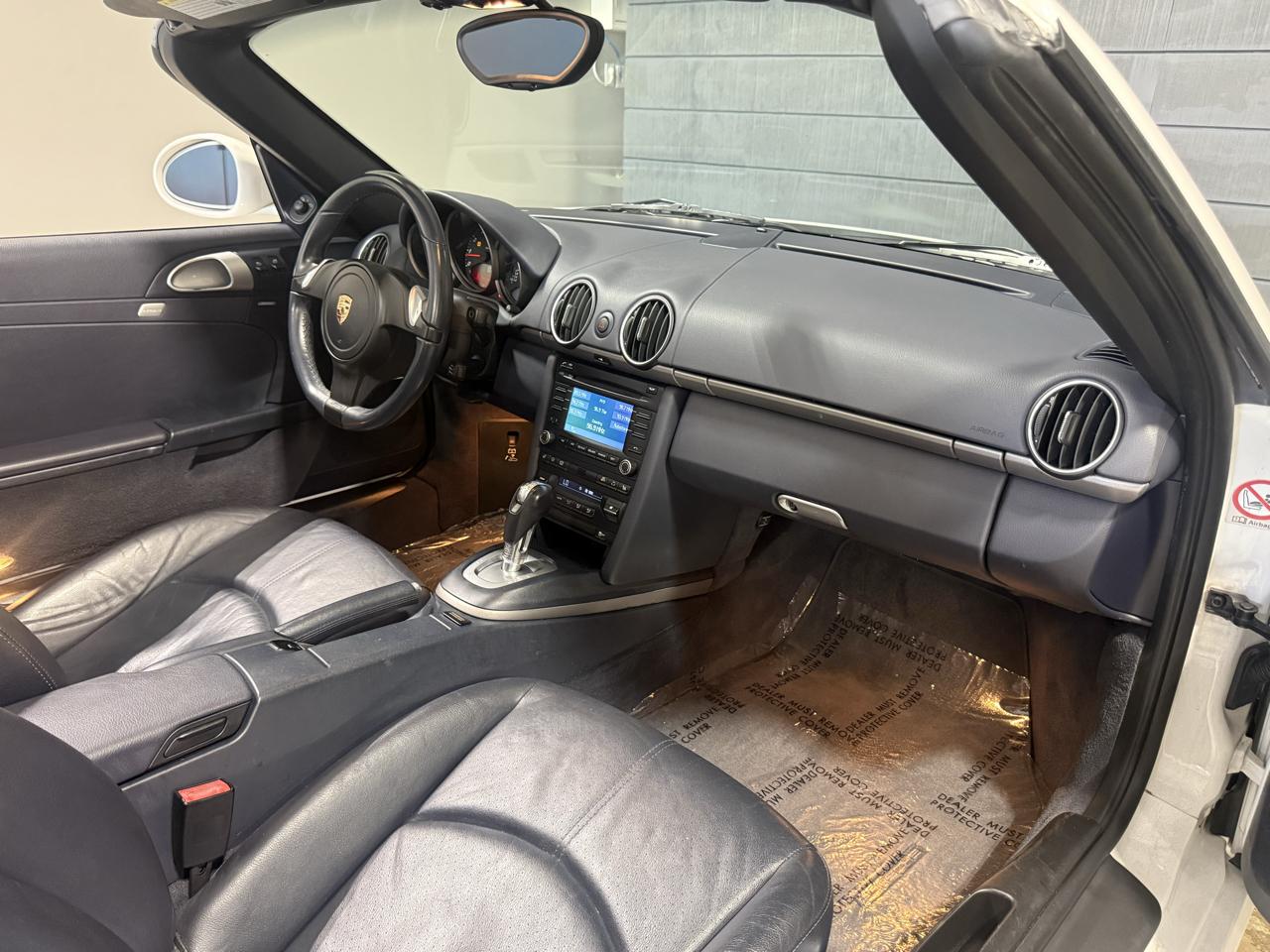 Porsche Boxster Base 2012