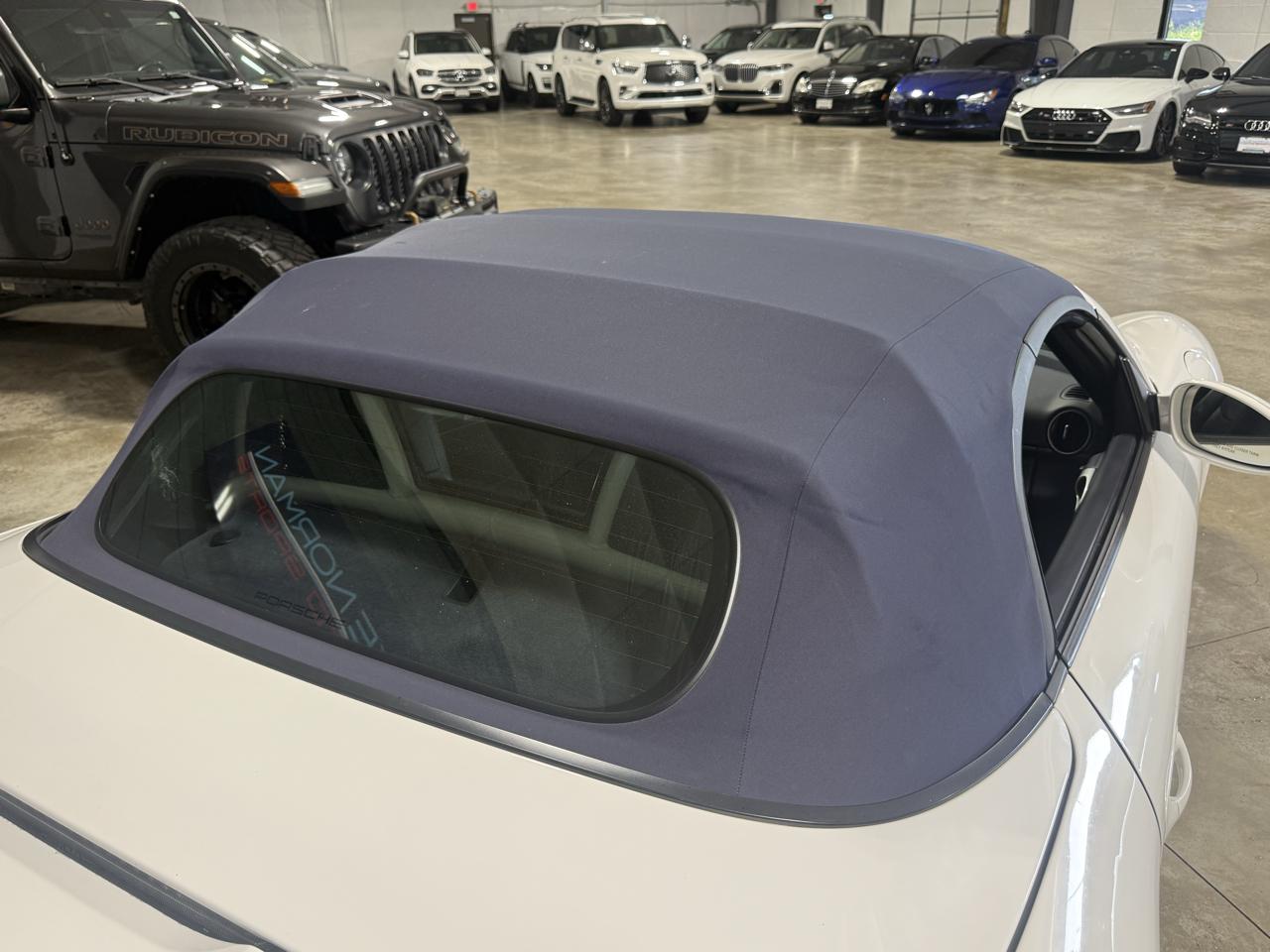 Porsche Boxster Base 2012