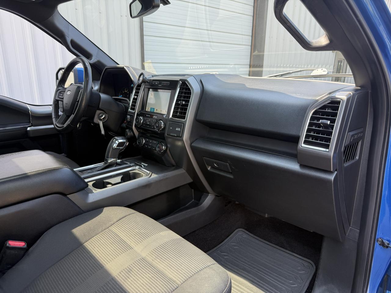 Ford F-150 XLT SuperCrew 5.5-ft. Bed 4WD 2016