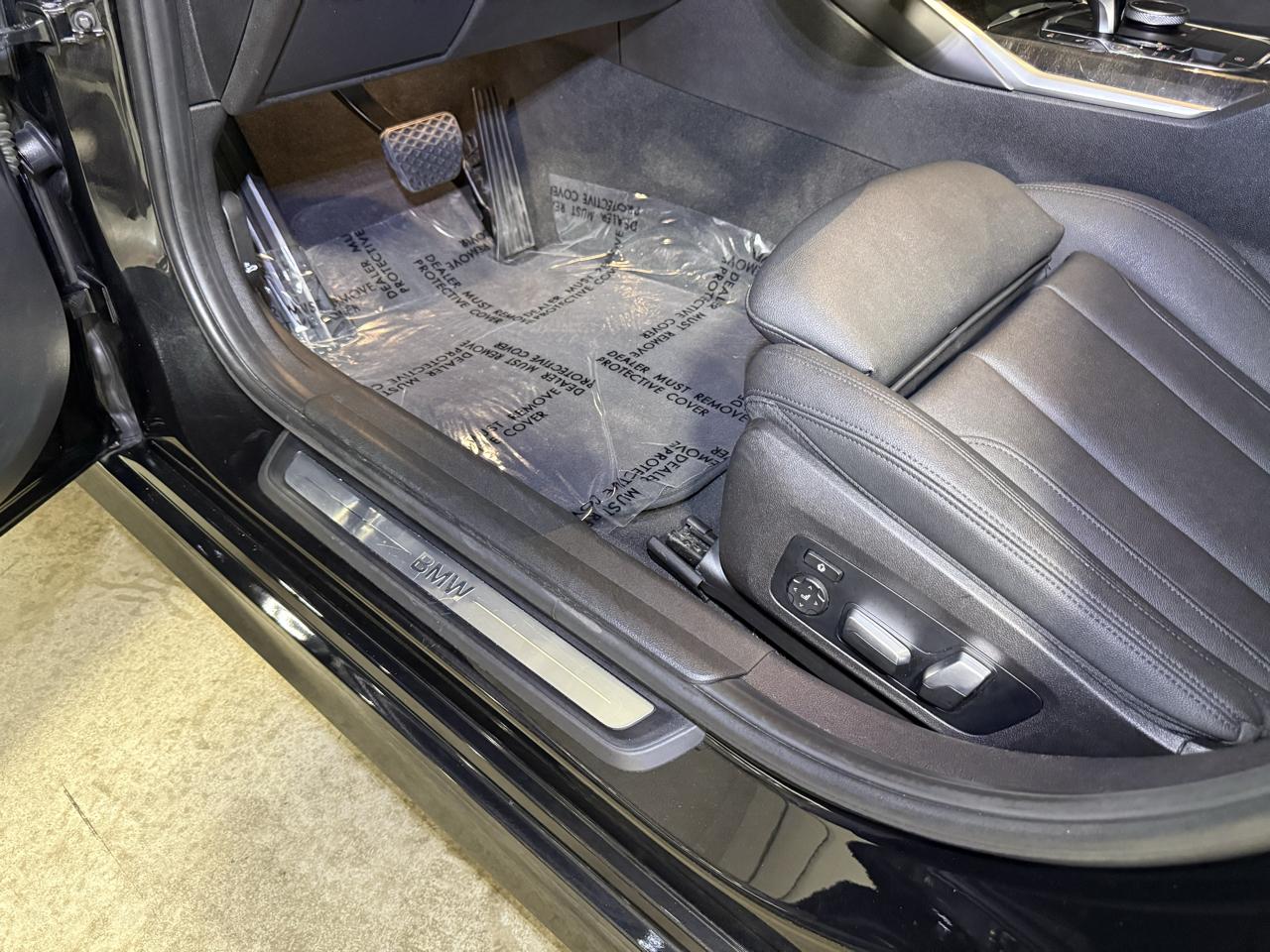 BMW 3-Series 330i 2021