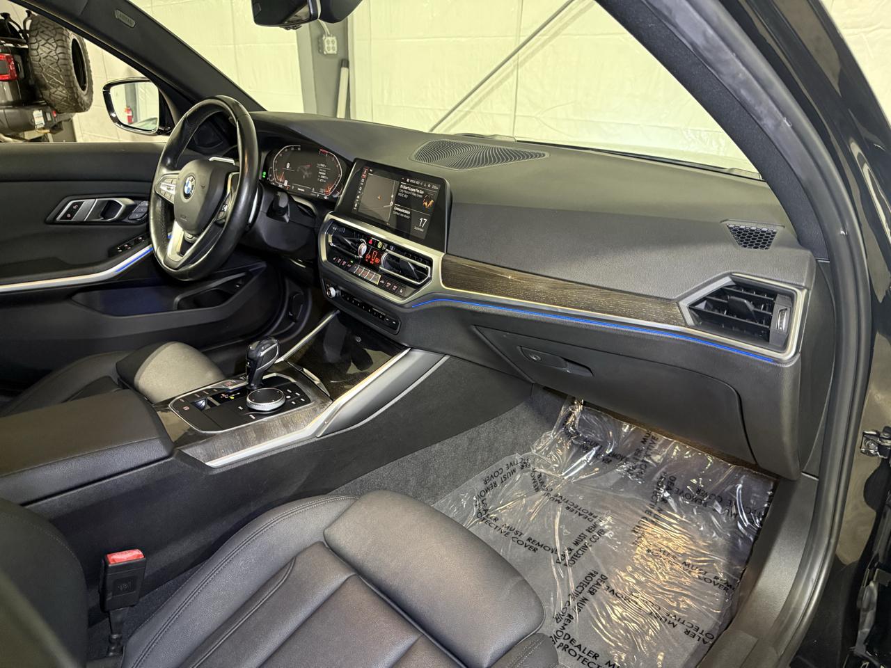 BMW 3-Series 330i 2021