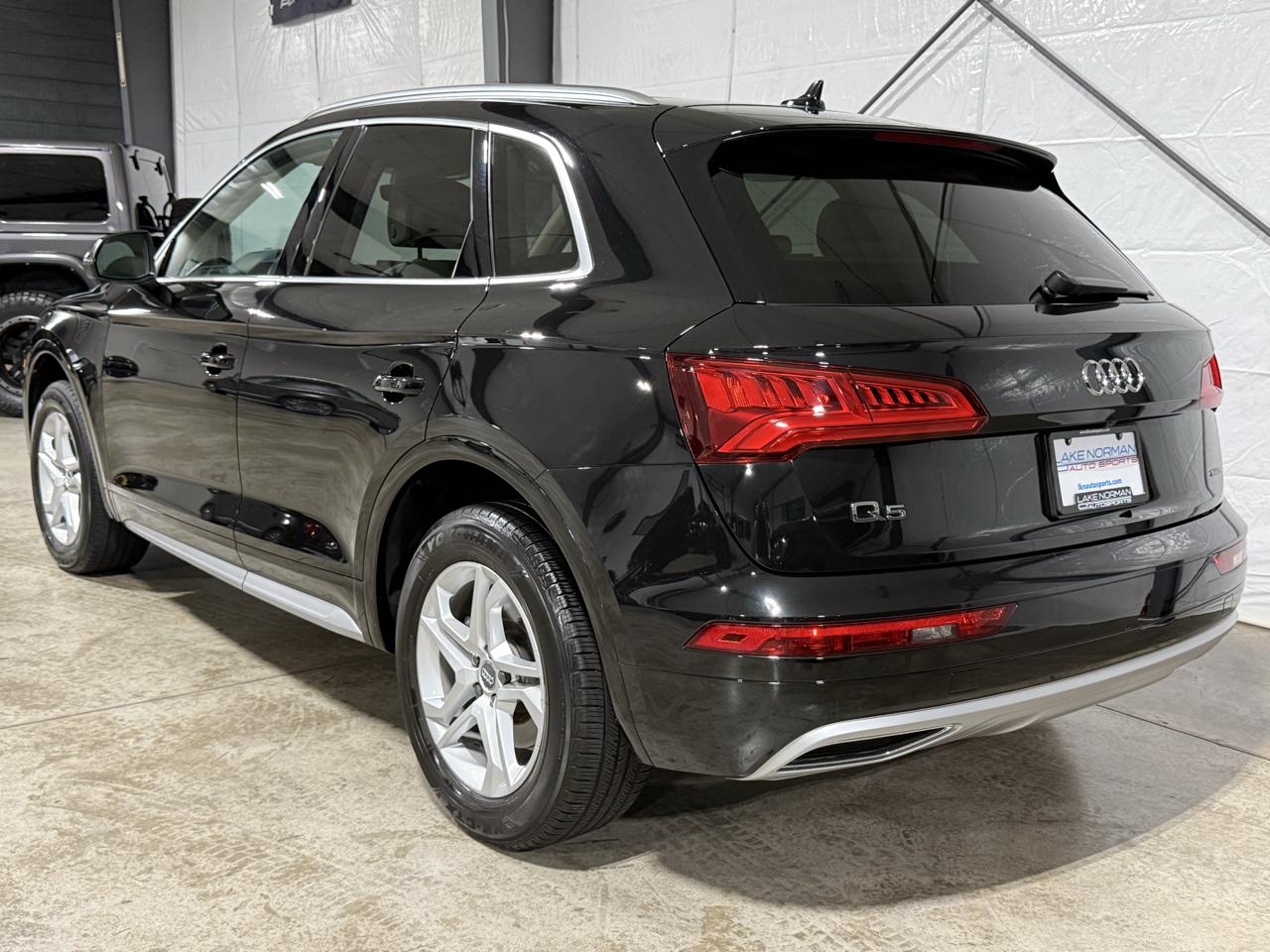 Audi Q5 2.0T Premium quattro 2019