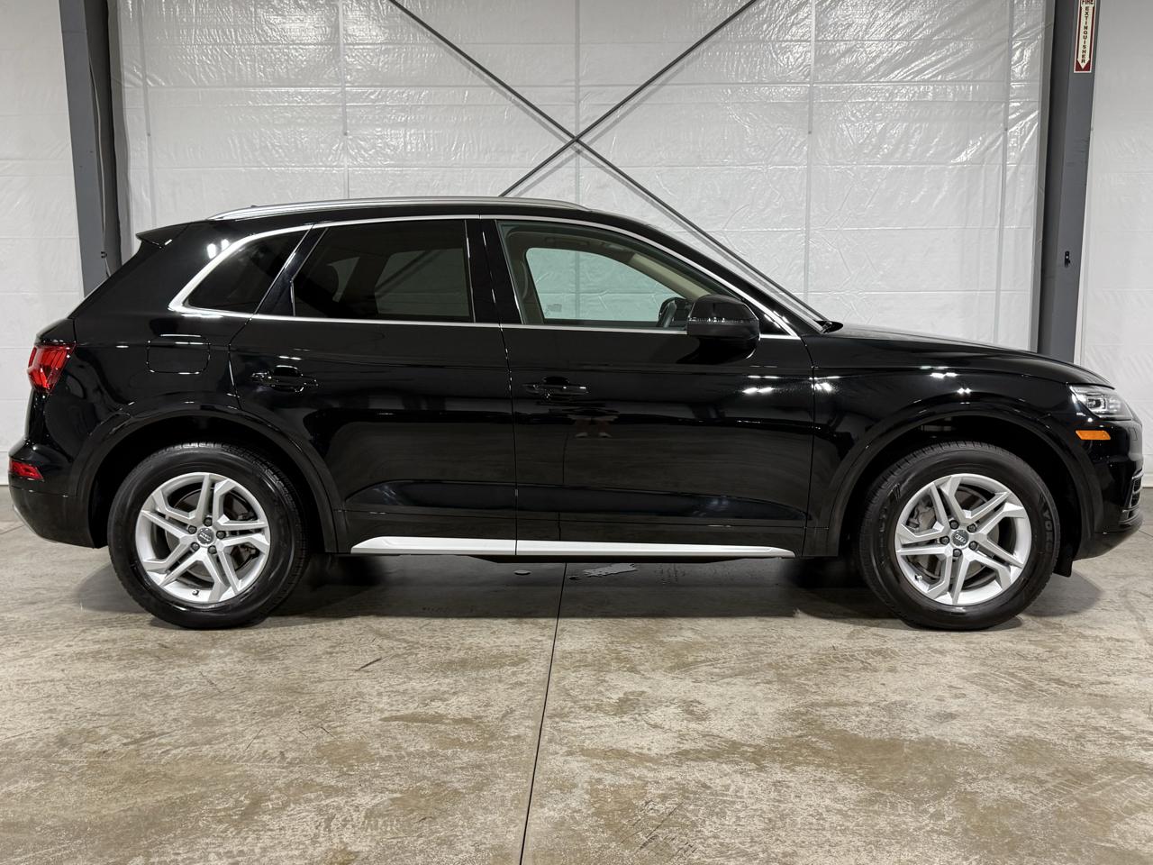 Audi Q5 2.0T Premium quattro 2019