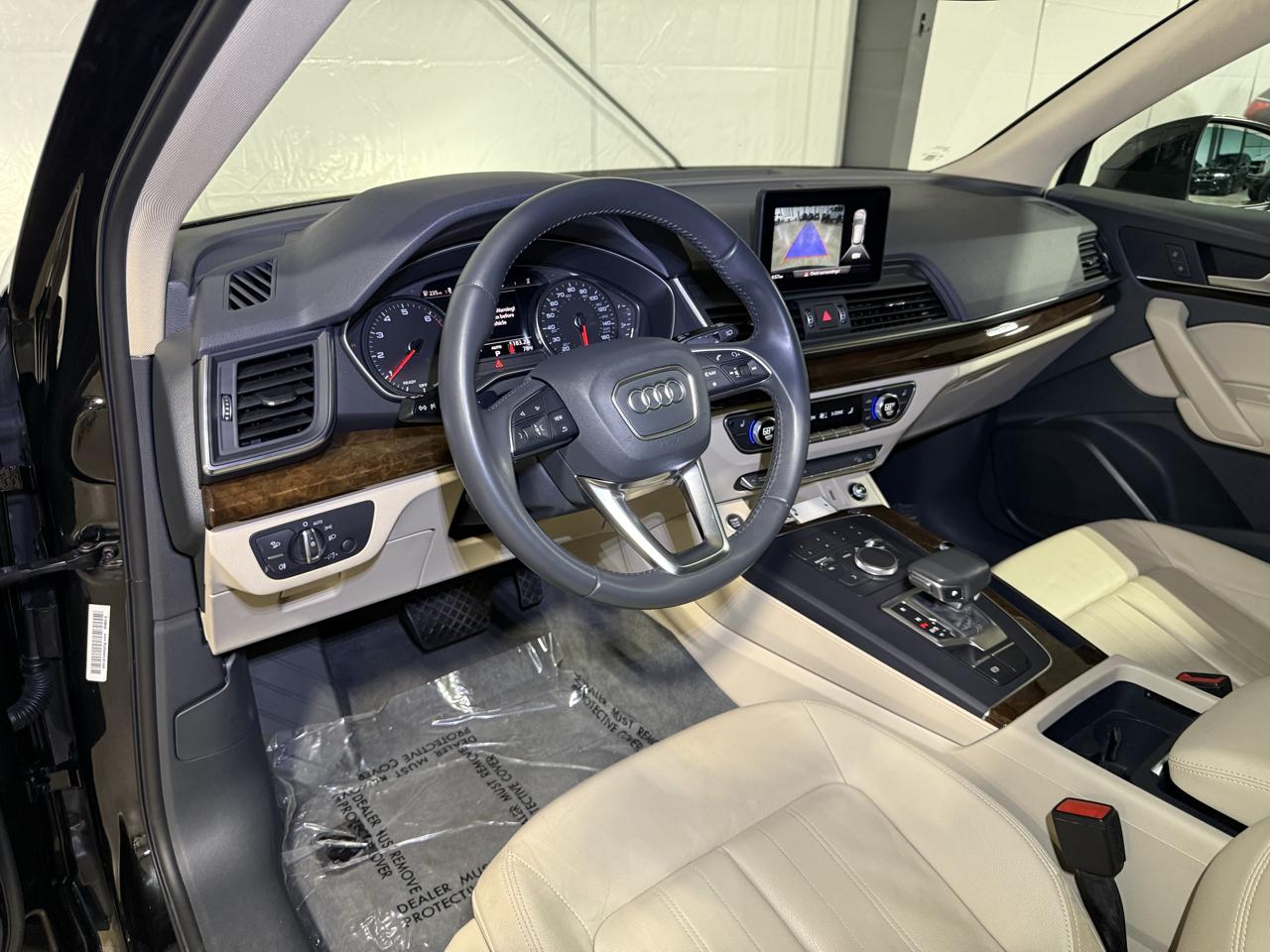 Audi Q5 2.0T Premium quattro 2019