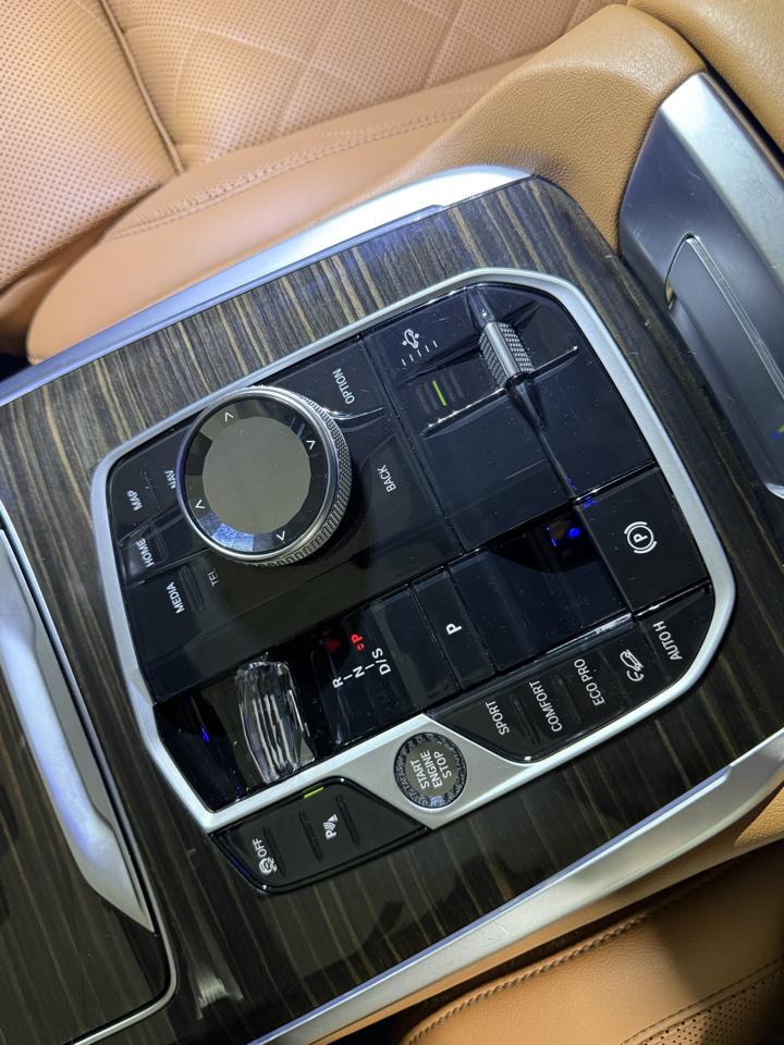 BMW X7 xDrive40i 2023