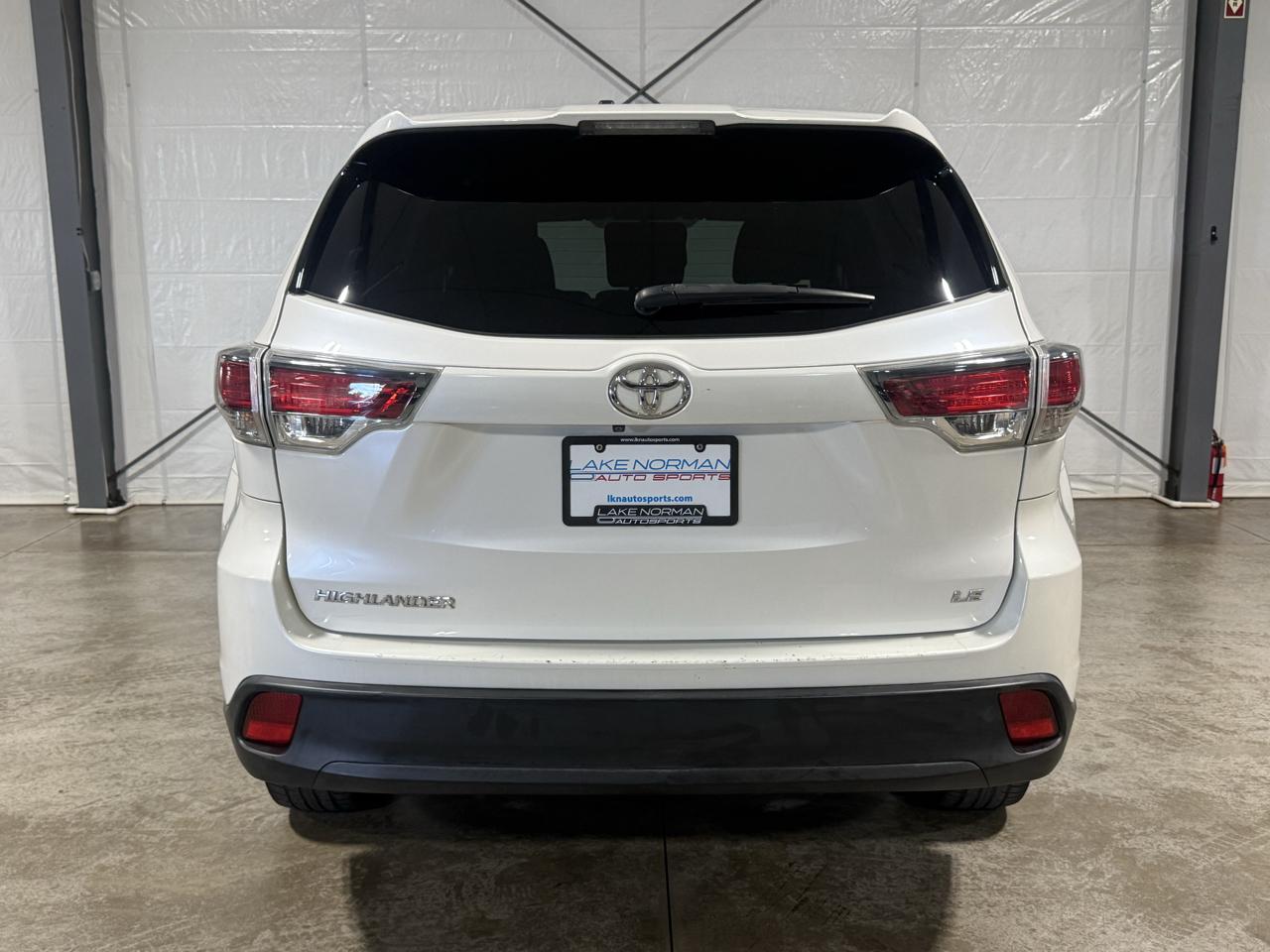 Toyota Highlander  2015