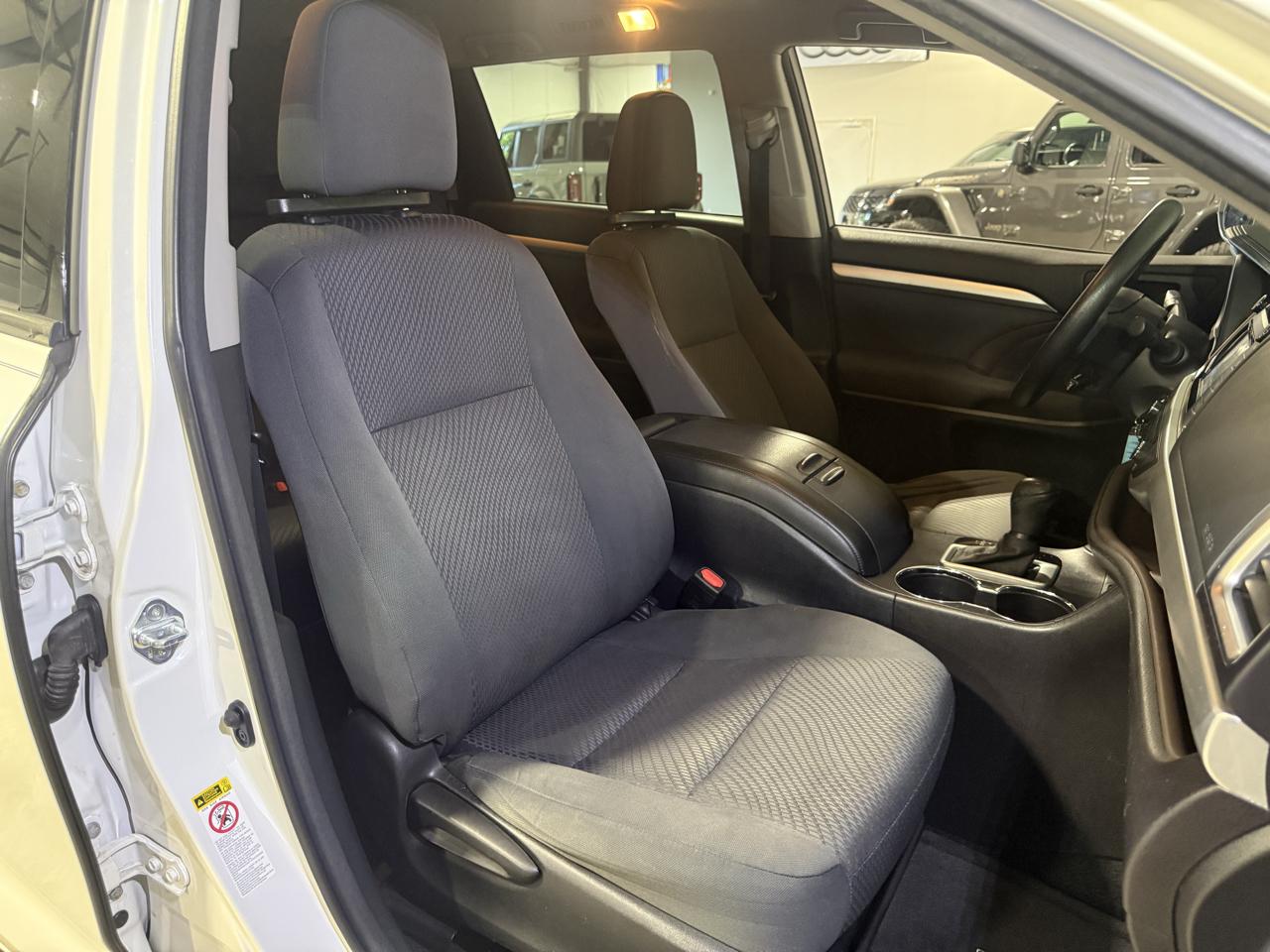 Toyota Highlander  2015