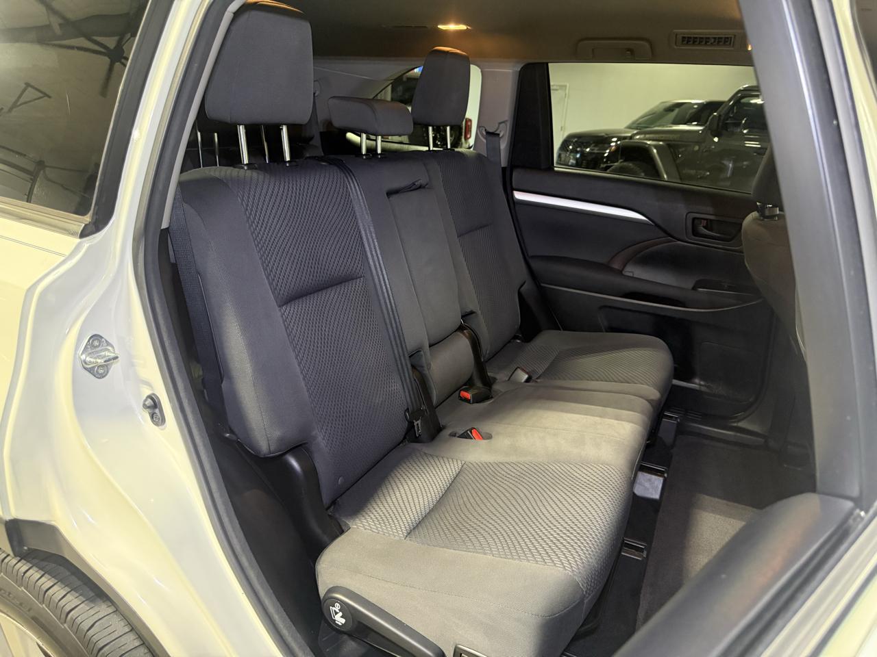 Toyota Highlander  2015