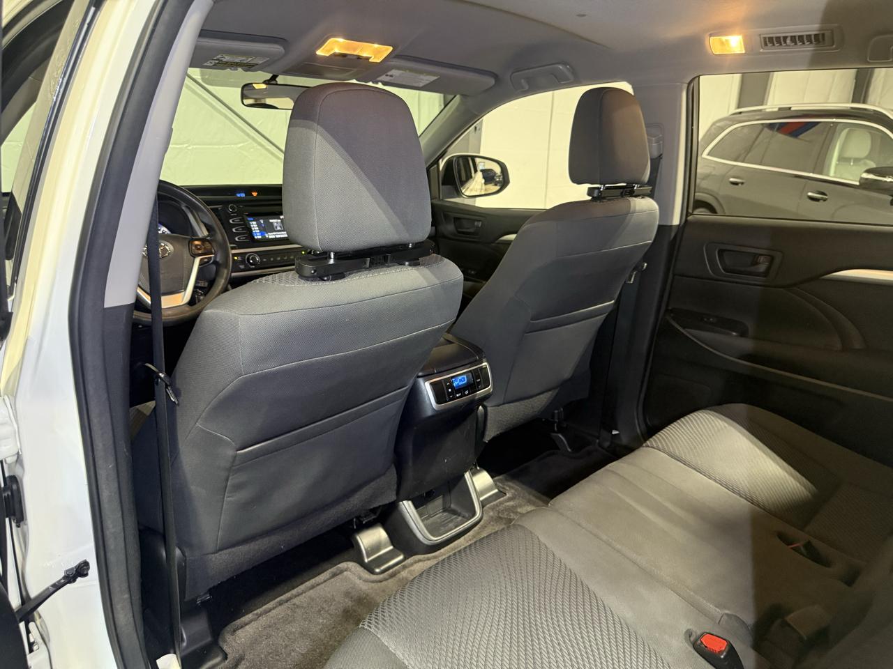 Toyota Highlander  2015