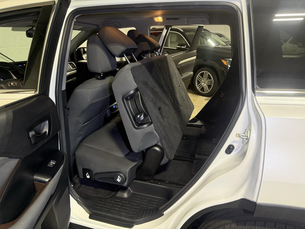 Toyota Highlander  2015