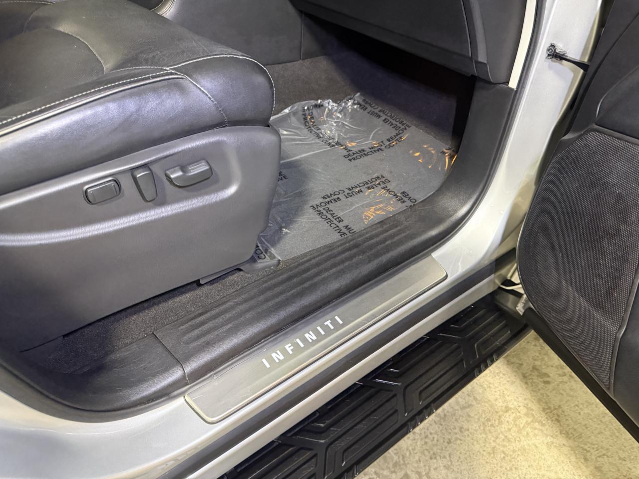 Infiniti QX80 LUXE 2020