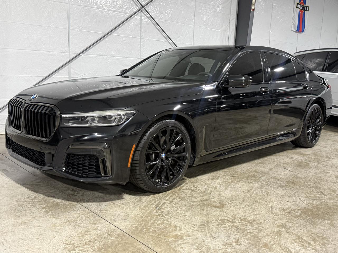 BMW 7-Series  2020