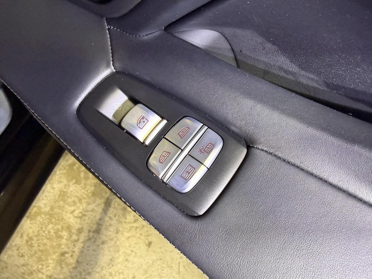 BMW 7-Series  2020