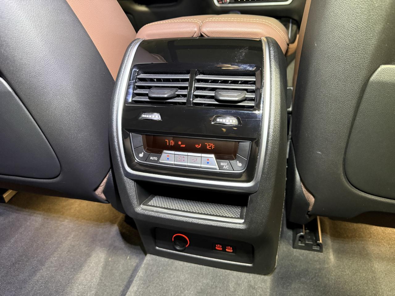 BMW X7 xDrive50i 2019