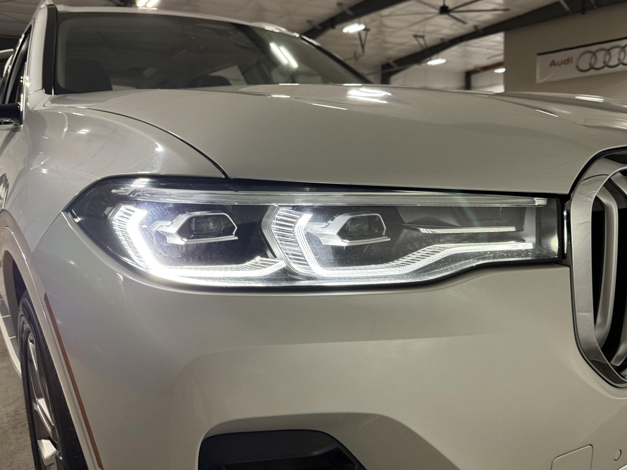 BMW X7 xDrive50i 2019