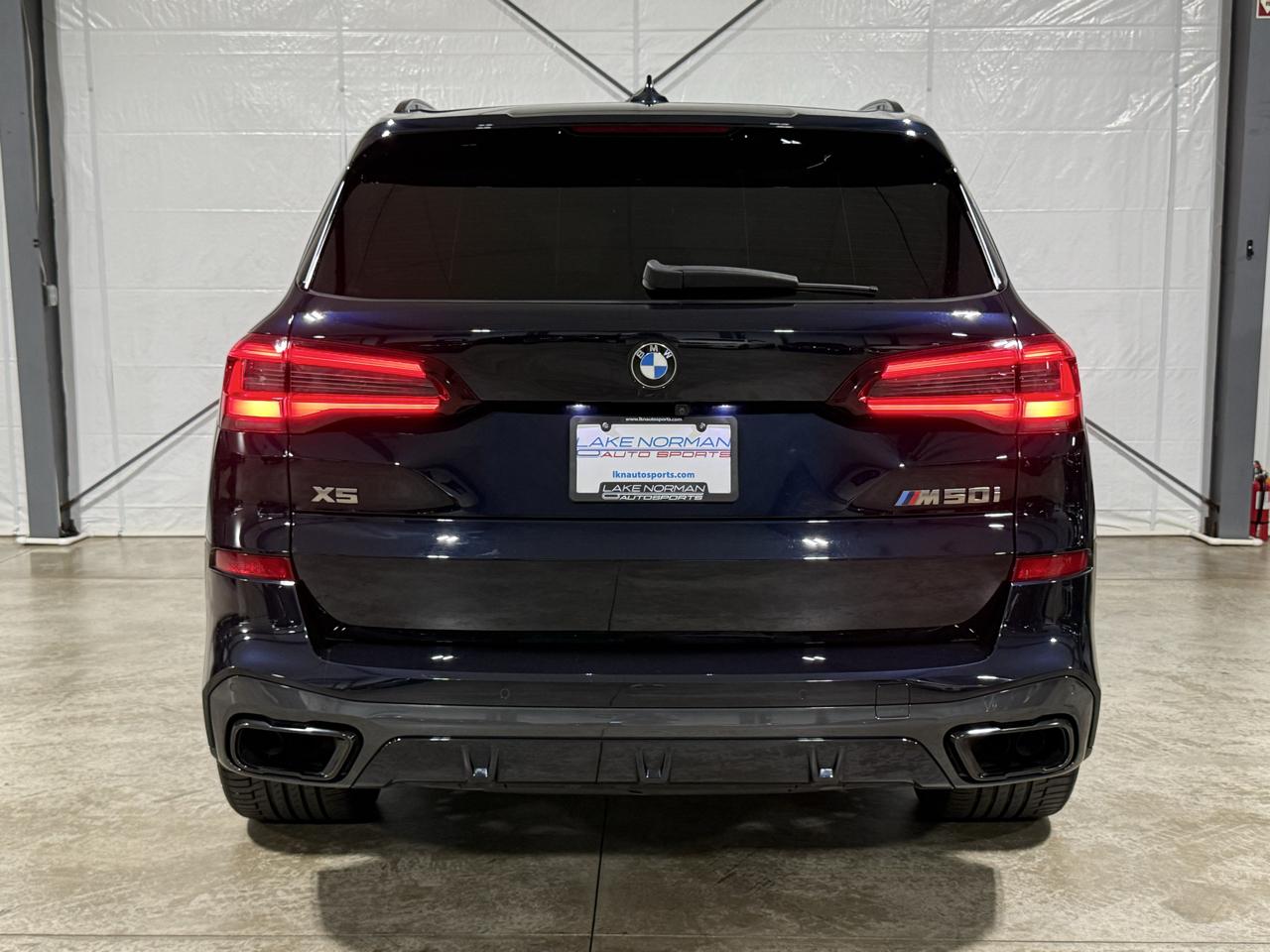 BMW X5 M50i 2022