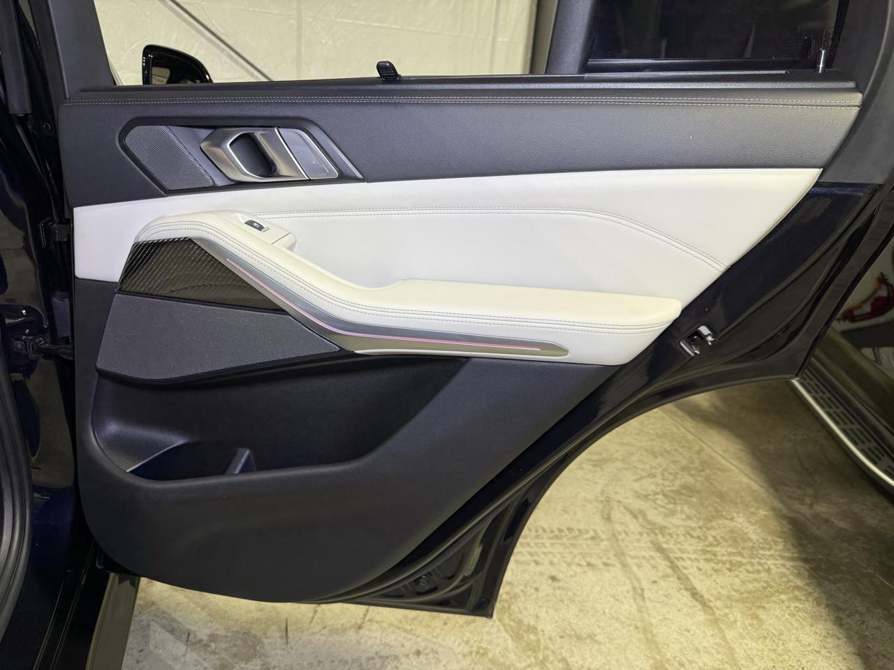 BMW X5 M50i 2022